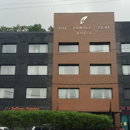 The Purple Leaf Hotels Hyderabad Exterior foto